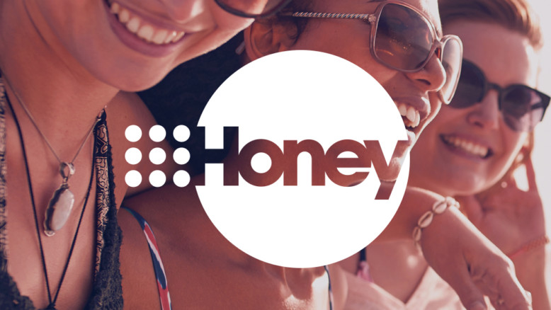 9Honey Network Exclusive Interview With Yolanda Hadid